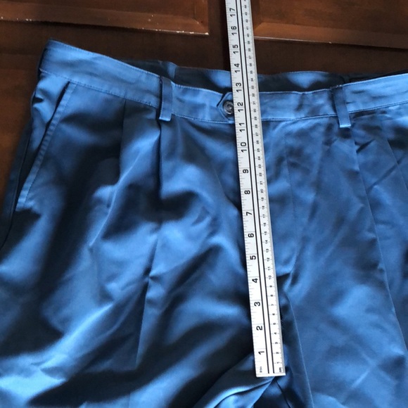 Men’s size 40 blue Izod golf classix shorts - Picture 6 of 12